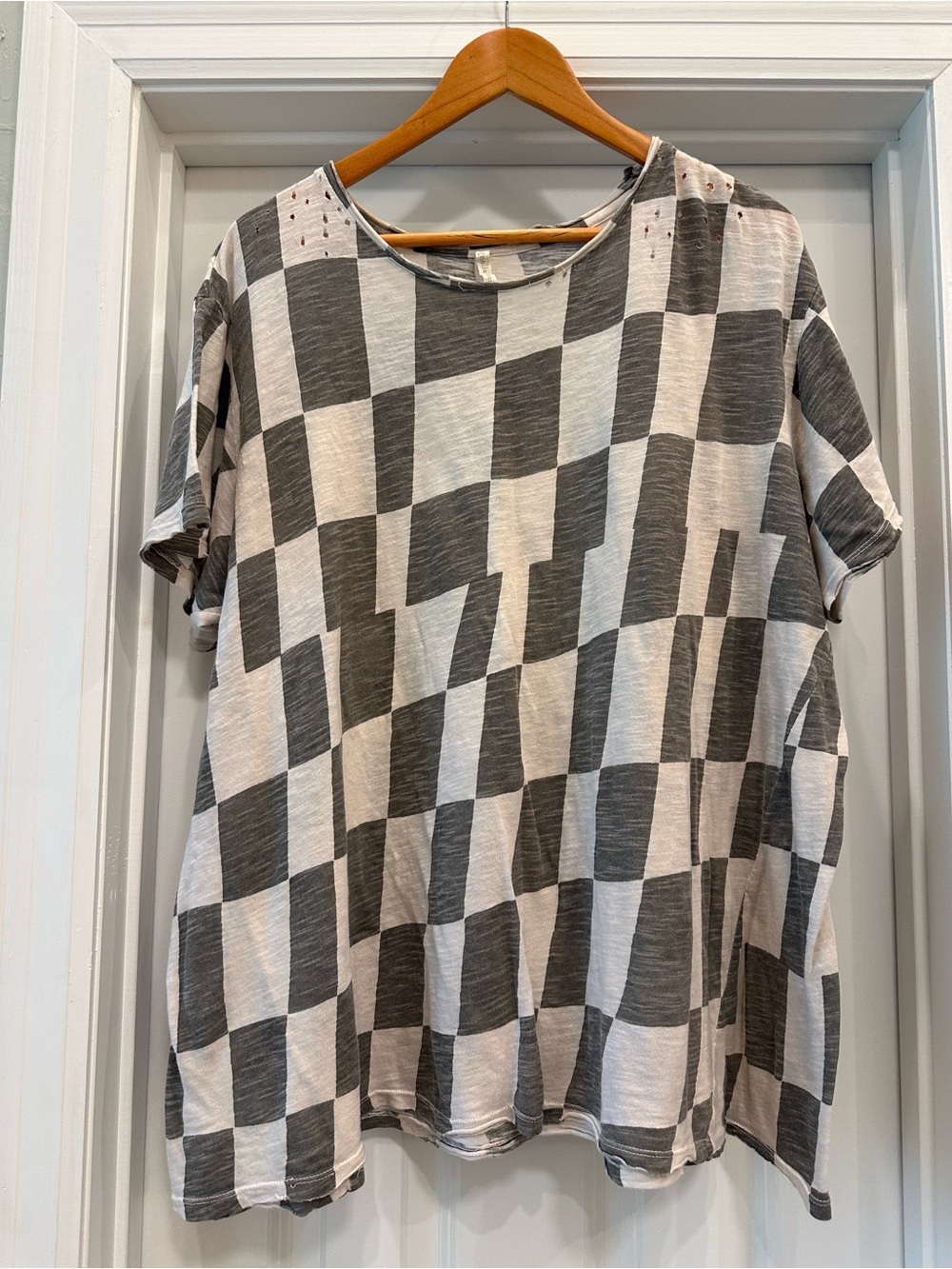 RARE Older Magnolia Pearl Checkered Tee